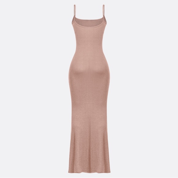 Hazel Ribbed Maxi - Picture 2 of 2